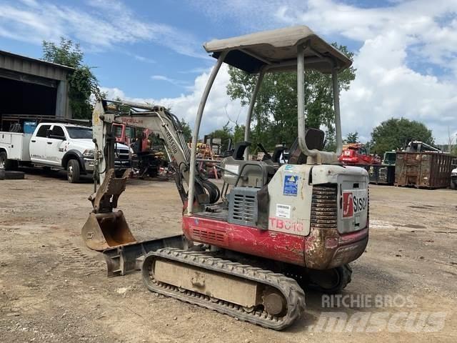 Takeuchi TB016 Bageri gusjeničari