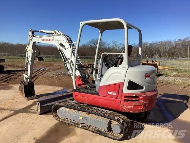 Takeuchi TB240 Bageri gusjeničari