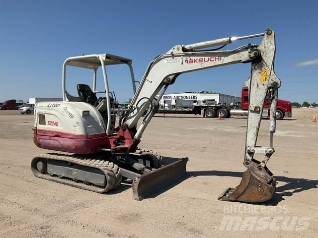 Takeuchi TB240 Bageri gusjeničari