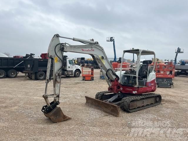 Takeuchi TB260 Bageri gusjeničari