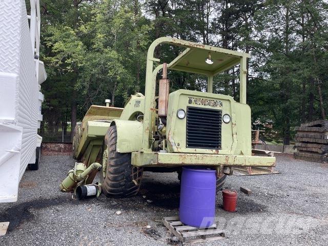 Terex TS14B Strugači