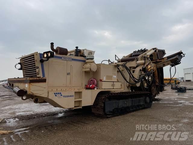 Tesmec TRS1175 Kašike / Korpe