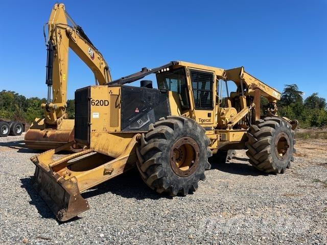 Tigercat 620D Skideri