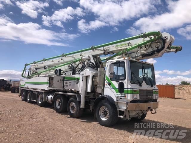 TOR T-63120-2 Kamionske beton pumpe