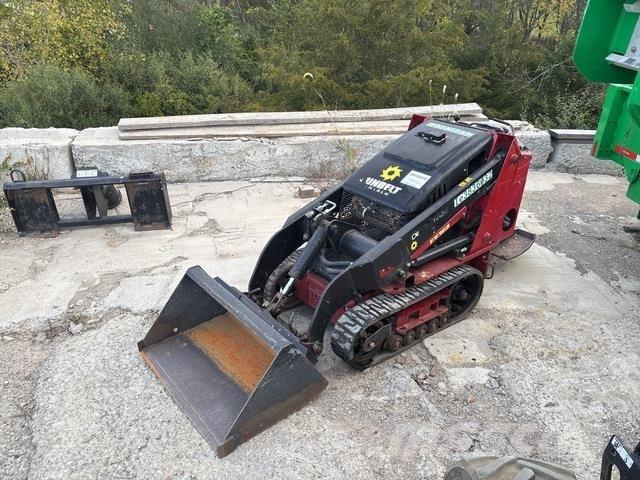 Toro 22321 Skid steer mini utovarivači