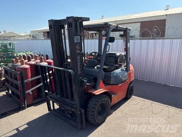 Toyota 7FGU25 Građevinarstvo – ostalo