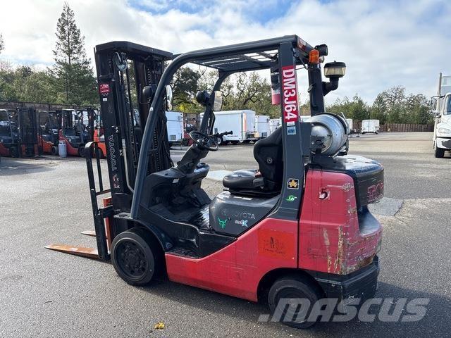 Toyota 8FGCU30 Viličari - ostalo