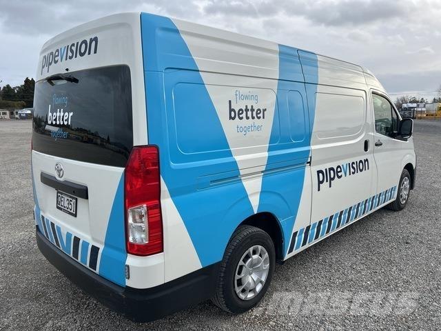 Toyota HiAce Dostavna vozila / kombiji