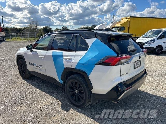 Toyota Rav4 Automobili