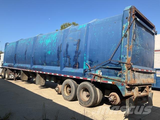 Universal  Poluprikolice sa pokretnim podom