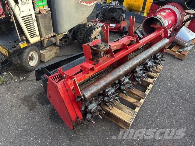 Ventrac EA600 Prezračivači i riperi