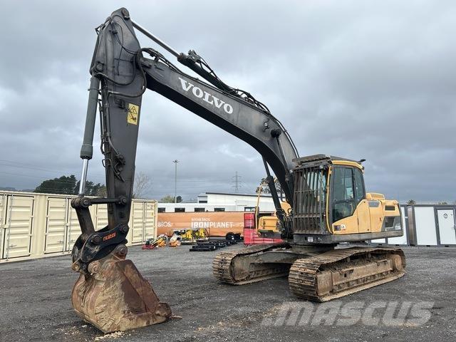 Volvo EC220DL Bageri gusjeničari