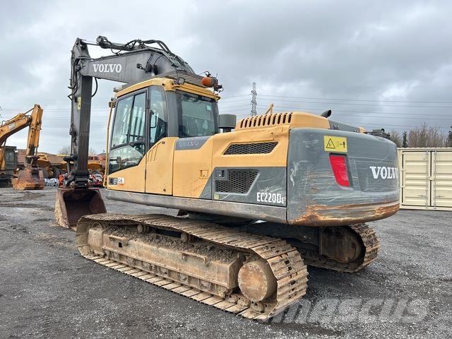 Volvo EC220DL Bageri gusjeničari