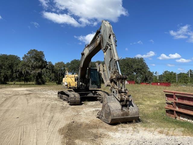 Volvo EC300DL Bageri gusjeničari
