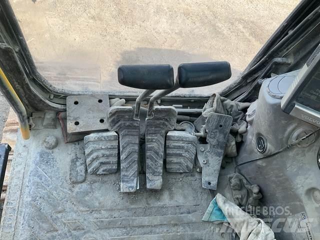 Volvo EC480 Bageri gusjeničari
