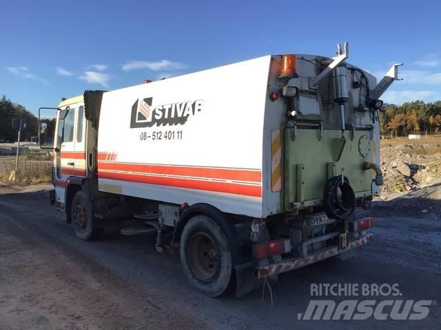 Volvo FL611 Kamioni za čišćenje ulica