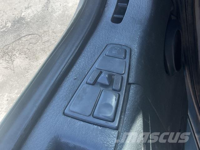 Volvo VHD104F Ostali kamioni