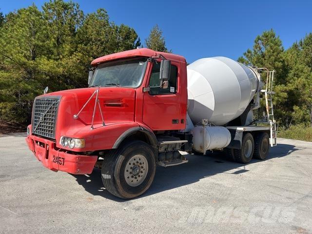 Volvo VHD64B Ostali kamioni