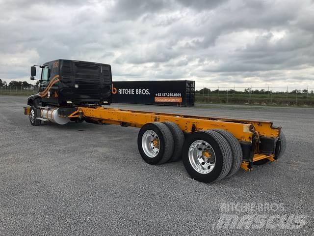 Volvo VHD64F Kabine i unutrašnjost