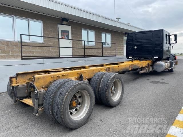 Volvo VHD64F Kabine i unutrašnjost
