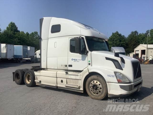 Volvo VNL Traktorske jedinice