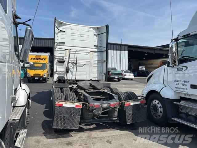 Volvo VNL Traktorske jedinice