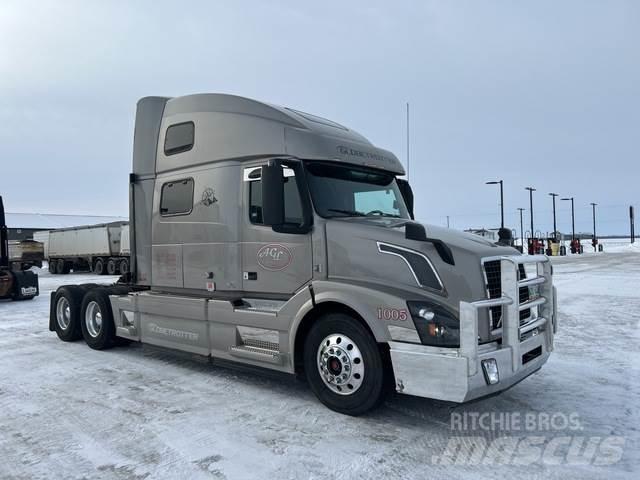 Volvo VNL Traktorske jedinice