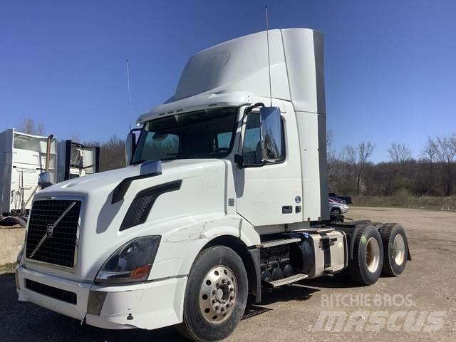Volvo VNL Traktorske jedinice