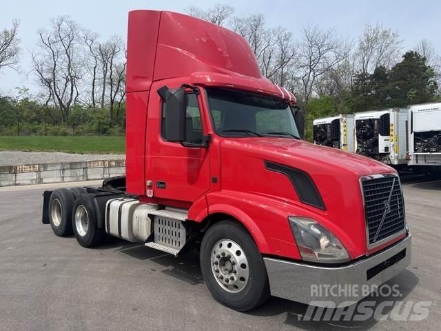 Volvo VNL Traktorske jedinice