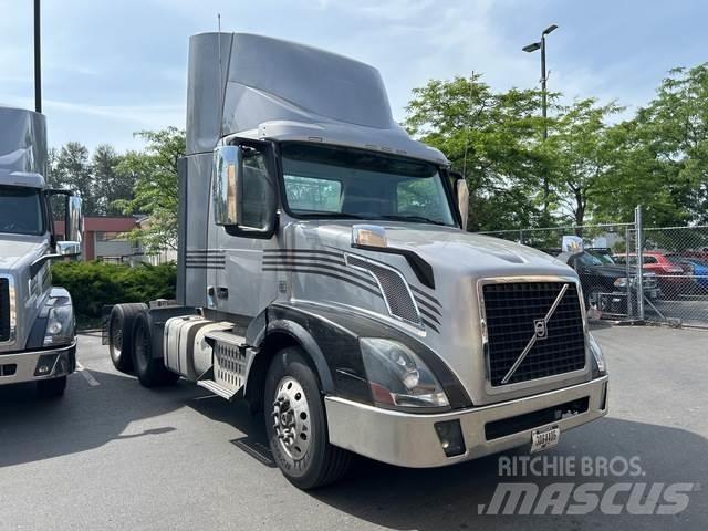 Volvo VNL Traktorske jedinice