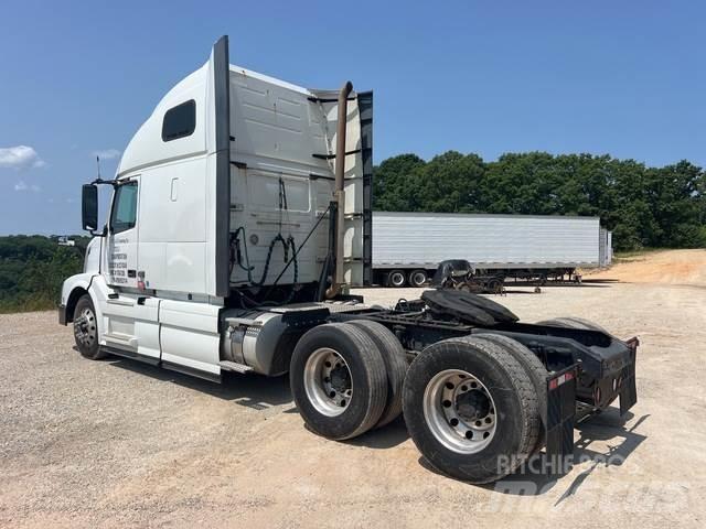 Volvo VNL Traktorske jedinice