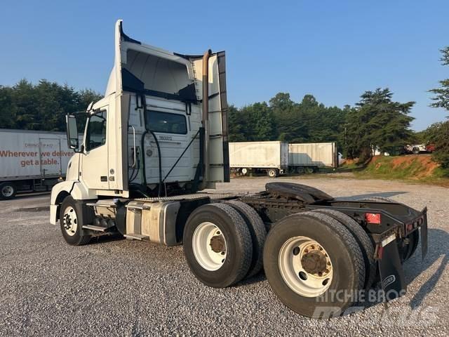 Volvo VNL Traktorske jedinice