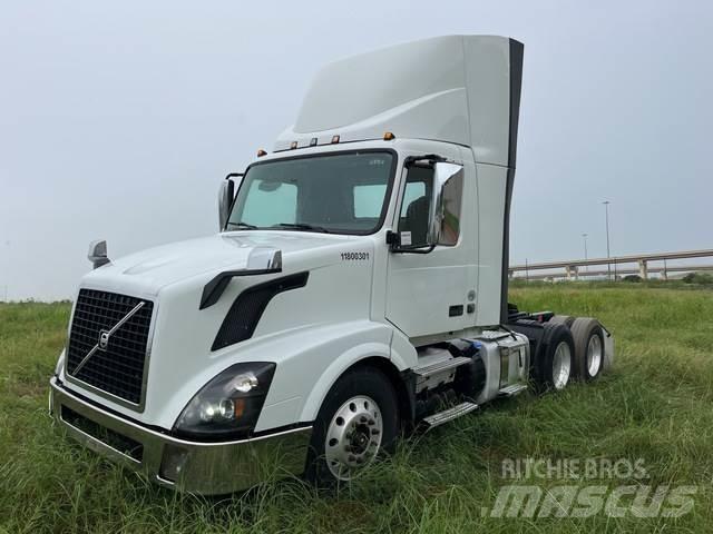 Volvo VNL Traktorske jedinice