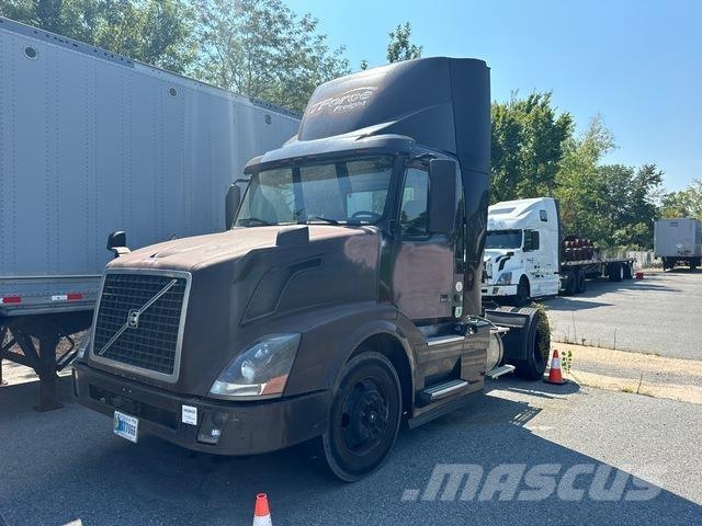 Volvo VNL Traktorske jedinice