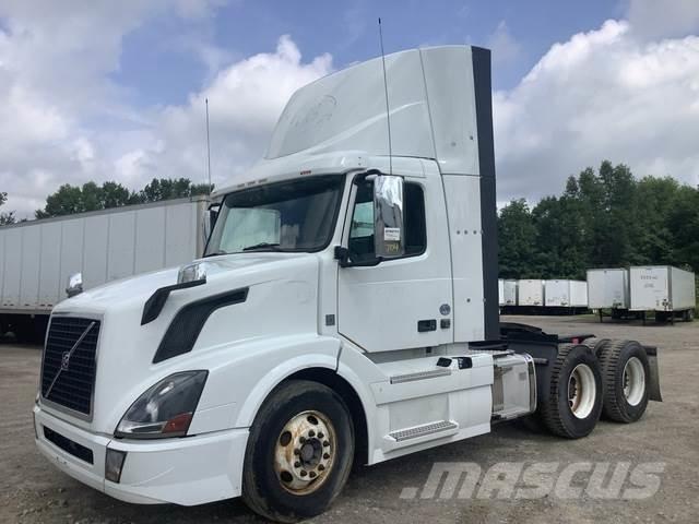 Volvo VNL Traktorske jedinice