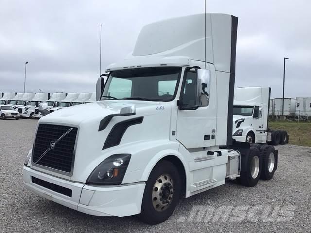 Volvo VNL Traktorske jedinice