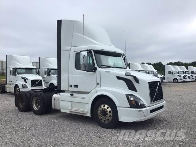 Volvo VNL Traktorske jedinice