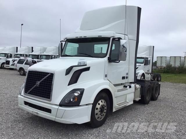Volvo VNL Traktorske jedinice