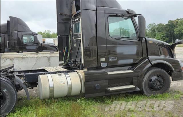 Volvo VNL Traktorske jedinice