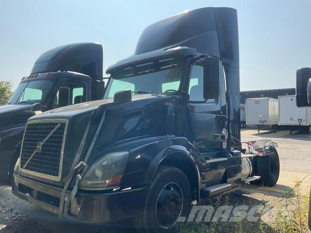 Volvo VNL Traktorske jedinice