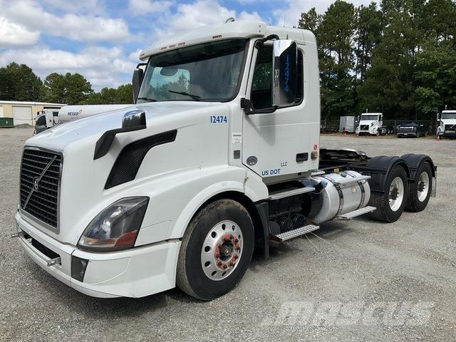 Volvo VNL Traktorske jedinice