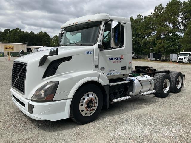 Volvo VNL Traktorske jedinice