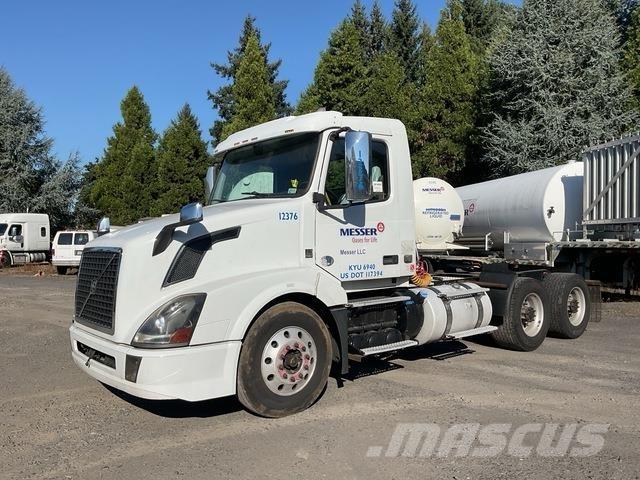 Volvo VNL Traktorske jedinice