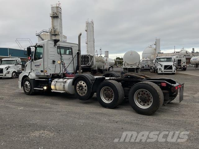 Volvo VNL Traktorske jedinice