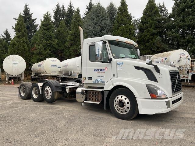Volvo VNL Traktorske jedinice