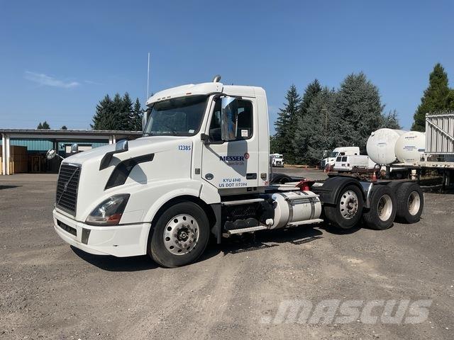 Volvo VNL Traktorske jedinice