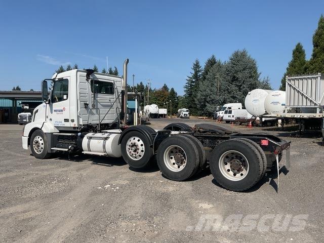Volvo VNL Traktorske jedinice