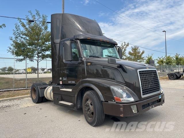Volvo VNL Traktorske jedinice