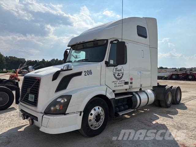 Volvo VNL Traktorske jedinice