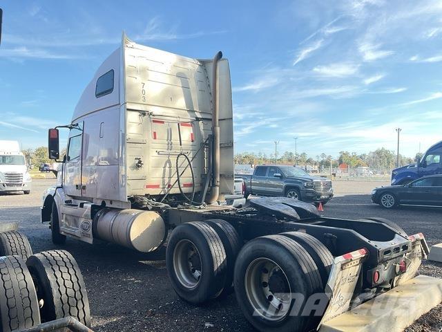 Volvo VNL Traktorske jedinice